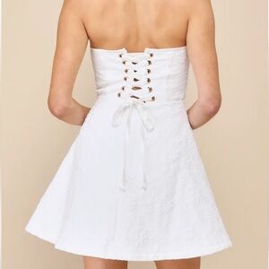 Most Adorable White Floral Jacquard Strapless Lace-Up Mini Dress
